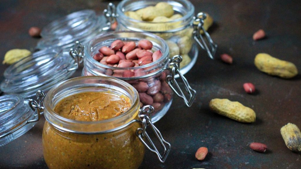 Can pets eat mustard?